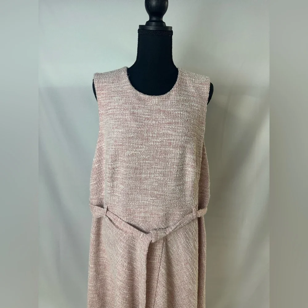 Calvin Klein Dress- Plus Size - Picture 2 of 8